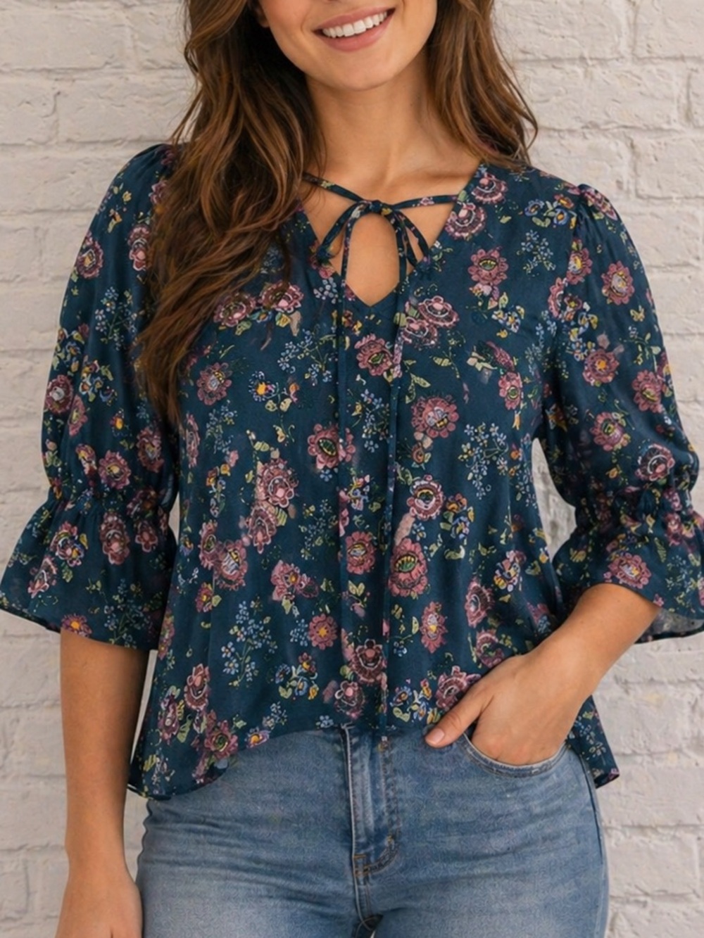 Bobeau Floral Ruffle Bell sleeve blouse top Size XS Blue pink Tie back New NWT